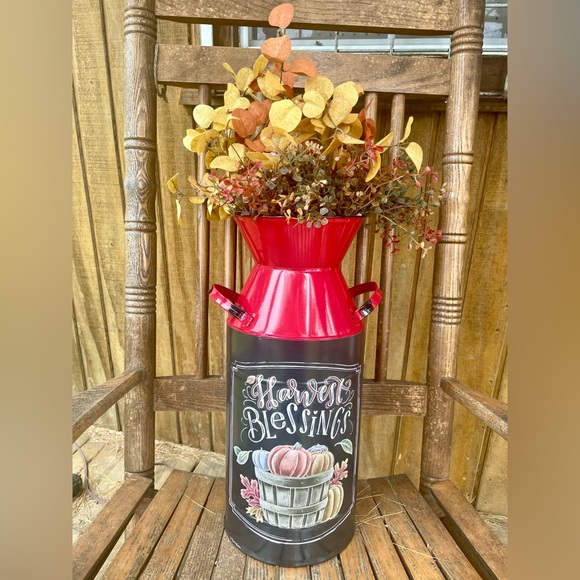 *Harvest Metal Milk Can Red - Picture 4 of 12